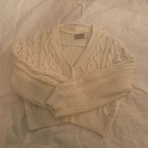 Crop sweater/cardigan
